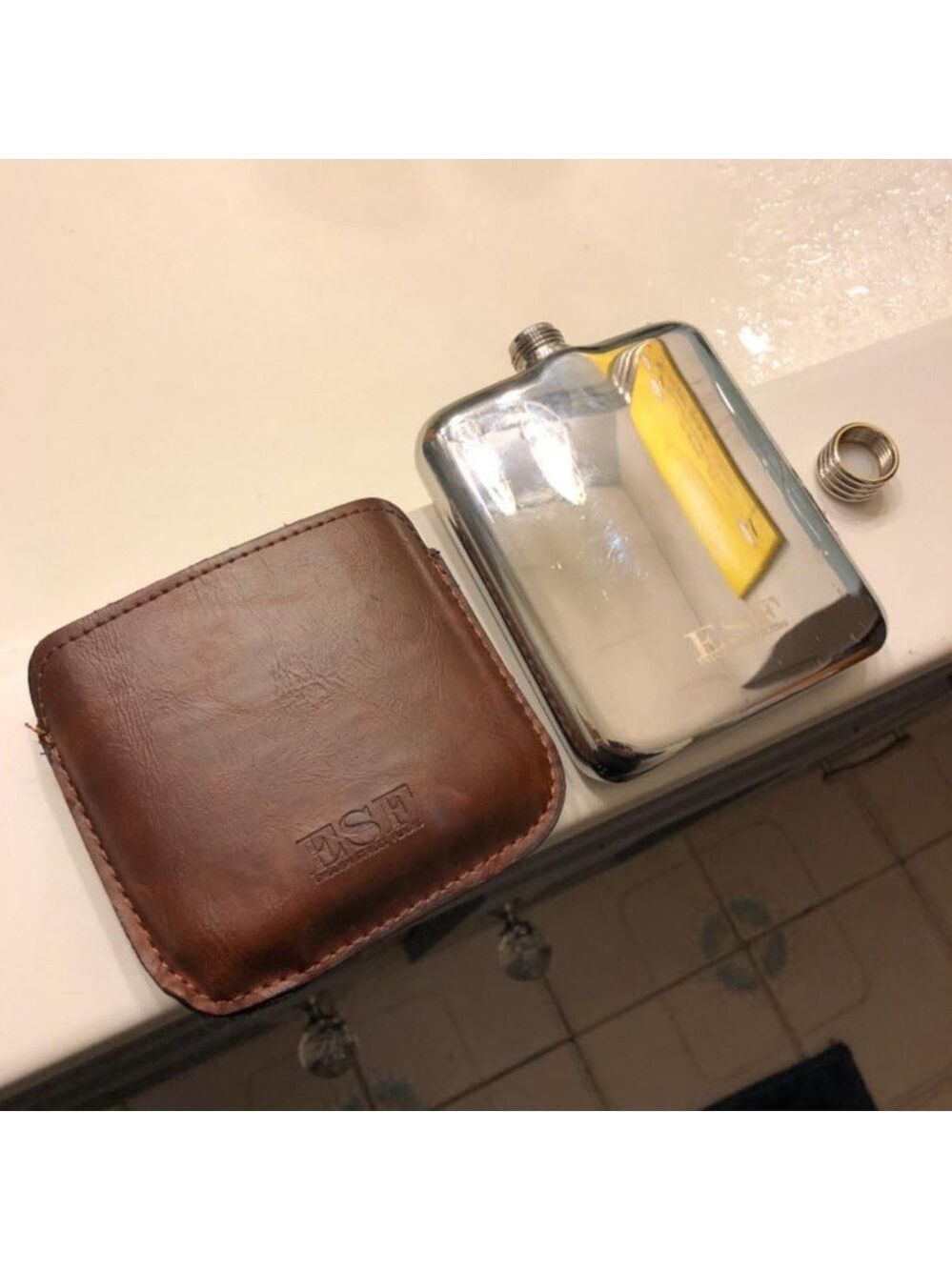 Stainless Steel 6oz Flask in vegan Leather Holster - Picture 8 of 8
